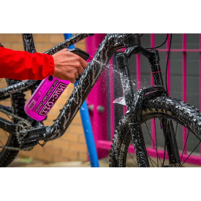 Muc-Off Punk Powder Bike Cleaner - Punk Powder w/ reusable bottle (4 pack) - Lifestyle