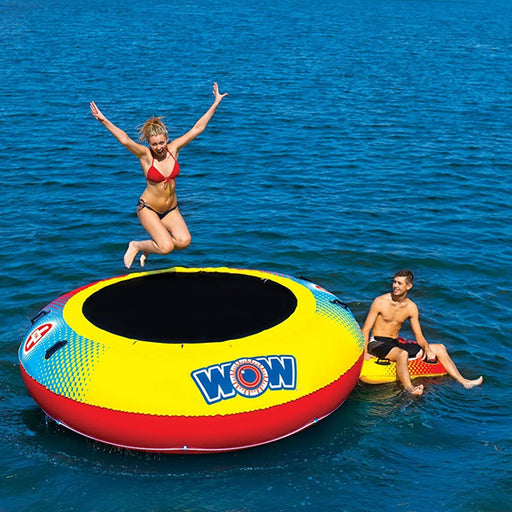 WOW WATERSPORTS FLOATING TAMPOLINE BOUNCER WITH BOARDING PLATFORM
