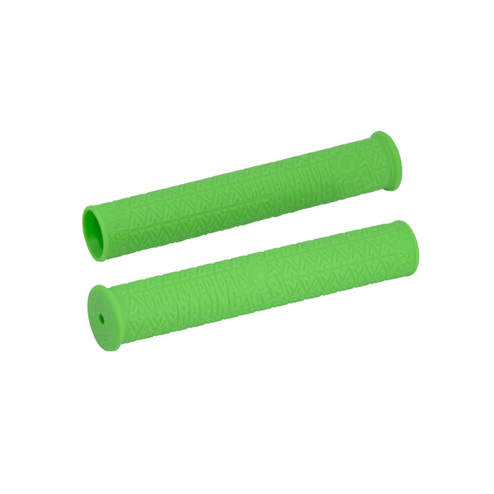 Cheetah Factory Racing 7/8in Hero Grip