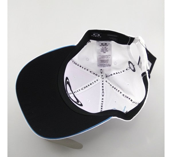 OAKLEY WHITE GOLF HAT